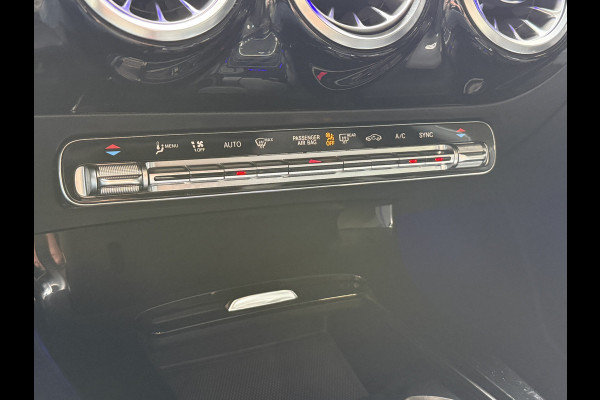 Mercedes-Benz CLA-Klasse Shooting Brake 200 Business Solution AMG | Pano | Sfeerverl. | Burmester | Keyless