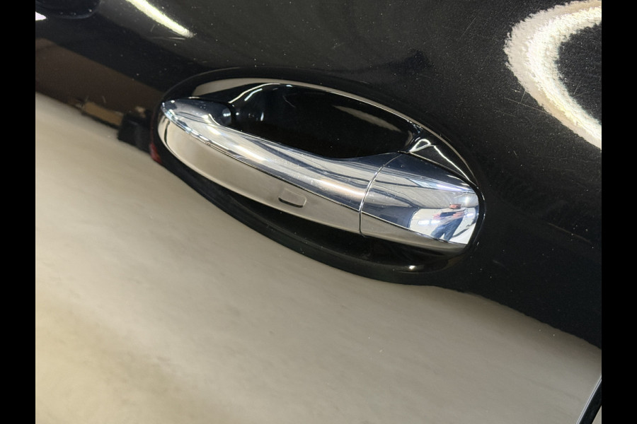 Mercedes-Benz CLA-Klasse Shooting Brake 200 Business Solution AMG | Pano | Sfeerverl. | Burmester | Keyless