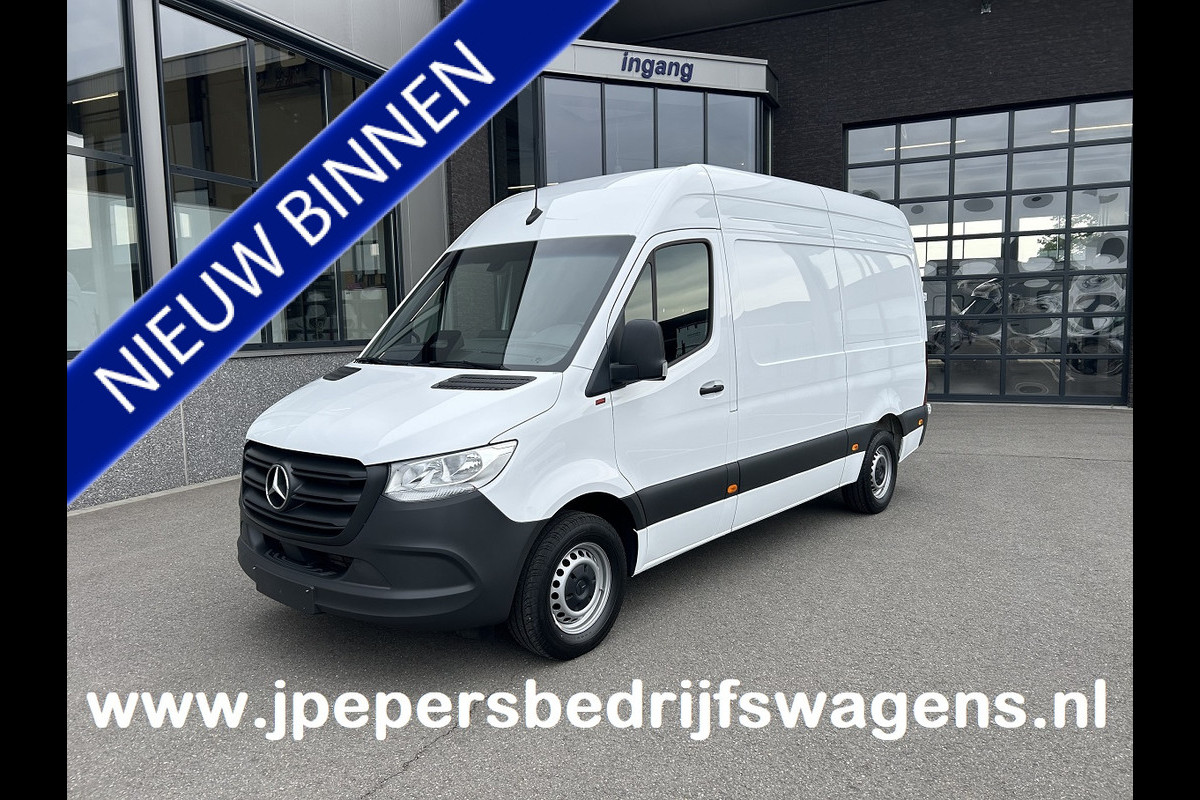 Mercedes-Benz Sprinter 315 CDI L2 H2 RWD Pro MBUX / Trekhaak / Camera / Cruise control / Airco / 270 Graden achterdeuren