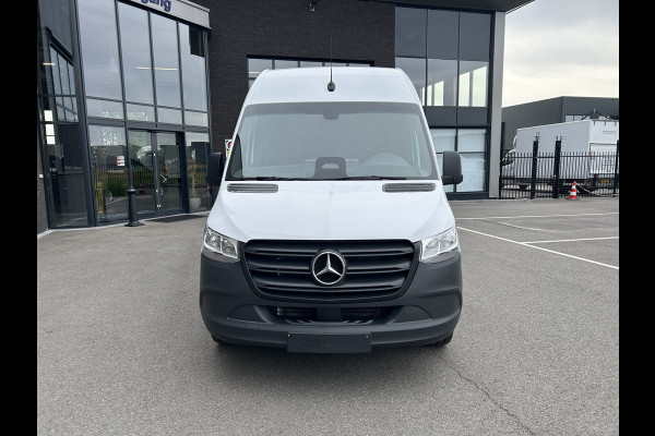 Mercedes-Benz Sprinter 315 CDI L2 H2 RWD Pro MBUX / Trekhaak / Camera / Cruise control / Airco / 270 Graden achterdeuren