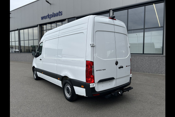 Mercedes-Benz Sprinter 315 CDI L2 H2 RWD Pro MBUX / Trekhaak / Camera / Cruise control / Airco / 270 Graden achterdeuren