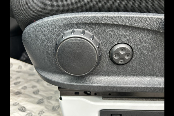 Mercedes-Benz Sprinter 315 CDI L2 H2 RWD Pro MBUX / Trekhaak / Camera / Cruise control / Airco / 270 Graden achterdeuren