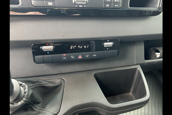 Mercedes-Benz Sprinter 315 CDI L2 H2 RWD Pro MBUX / Trekhaak / Camera / Cruise control / Airco / 270 Graden achterdeuren