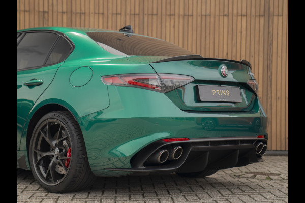Alfa Romeo Giulia 2.9 V6 Quadrifoglio | Akrapovic | Carbon stoelen | Harman/Kardon | Facelift | Adapt. cruise