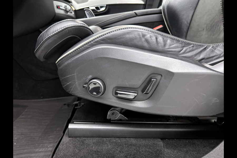 Volvo XC90 2.0 T8 AWD R-Design / SOH 88% / Panoramadak / Trekhaak / Leder-sport / Pdc+Camera / Xenon / 7Pers. / Apk 11-2026