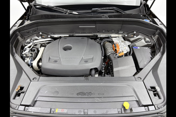 Volvo XC90 2.0 T8 AWD R-Design / SOH 88% / Panoramadak / Trekhaak / Leder-sport / Pdc+Camera / Xenon / 7Pers. / Apk 11-2026