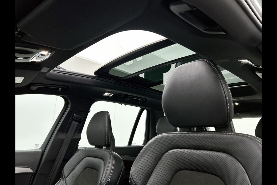 Volvo XC90 2.0 T8 AWD R-Design / SOH 88% / Panoramadak / Trekhaak / Leder-sport / Pdc+Camera / Xenon / 7Pers. / Apk 11-2026