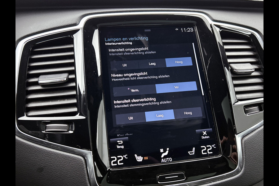 Volvo XC90 2.0 T8 AWD R-Design / SOH 88% / Panoramadak / Trekhaak / Leder-sport / Pdc+Camera / Xenon / 7Pers. / Apk 11-2026