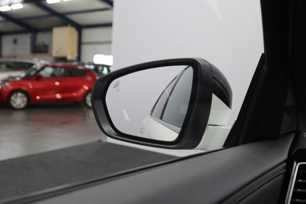 DS 7 Crossback E-Tense 4x4 So Chic 300 PK PHEV, Panoramadak, LED, Leder