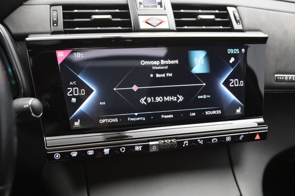 DS 7 Crossback E-Tense 4x4 So Chic 300 PK PHEV, Panoramadak, LED, Leder
