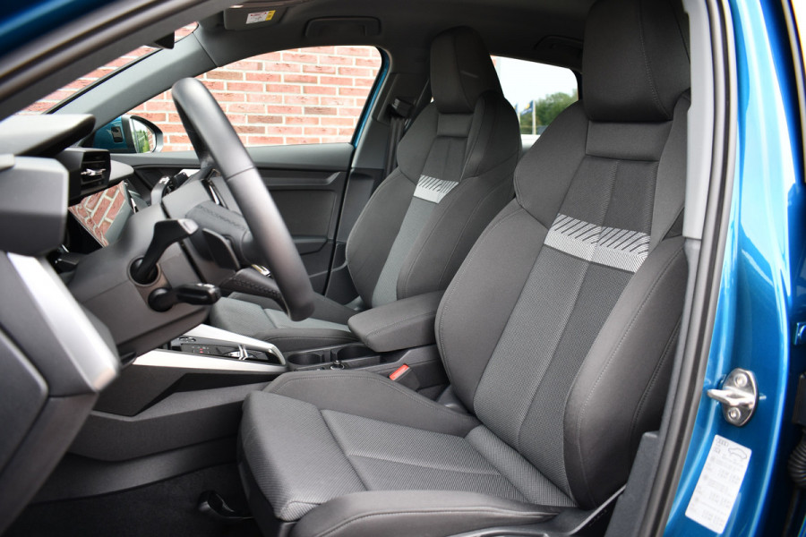 Audi A3 Sportback 40 TFSI e 29dkm | Atollblau | S-zetels | El-klep