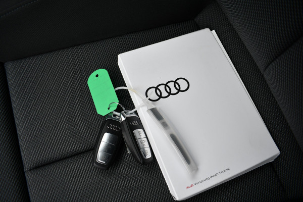 Audi A3 Sportback 40 TFSI e 29dkm | Atollblau | S-zetels | El-klep