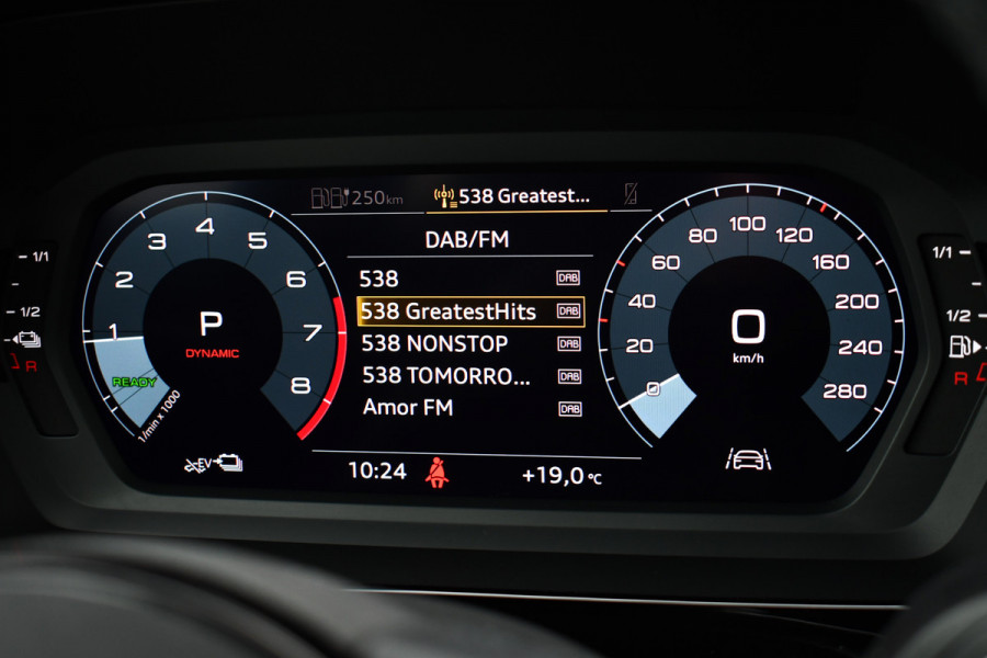 Audi A3 Sportback 40 TFSI e 29dkm | Atollblau | S-zetels | El-klep