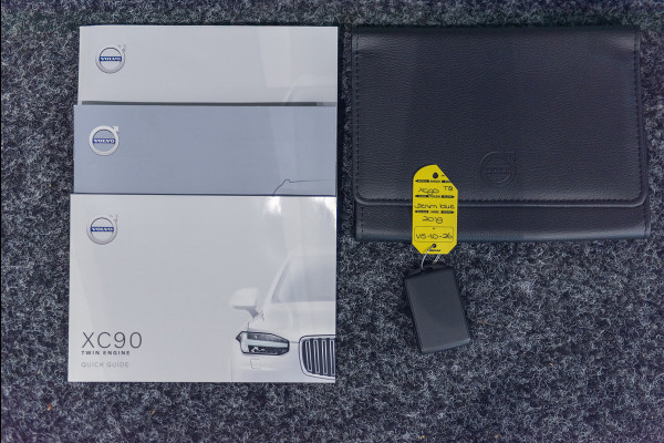 Volvo XC90 T8 Aut. Momentum ACC Parkeercamera 390pk