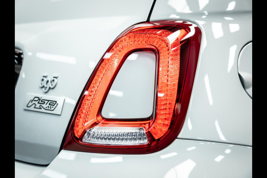 Fiat 500 1.4 T-Jet Abarth 595 Pista | Record Monza uitlaatsysteem | Carplay | Carbon |