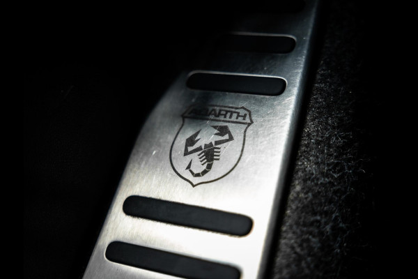 Fiat 500 1.4 T-Jet Abarth 595 Pista | Record Monza uitlaatsysteem | Carplay | Carbon |