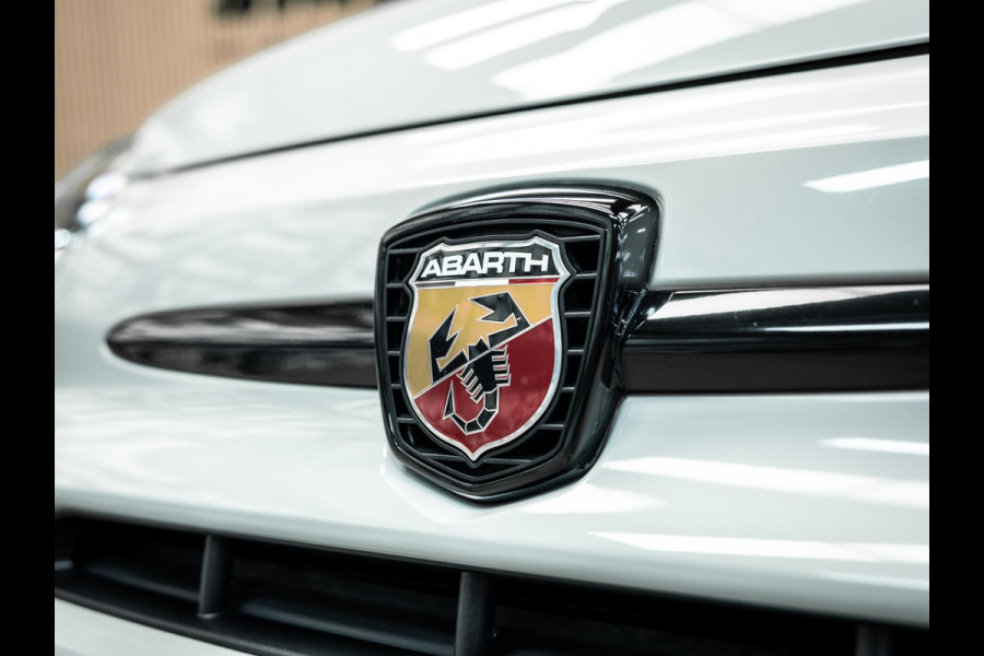 Fiat 500 1.4 T-Jet Abarth 595 Pista | Record Monza uitlaatsysteem | Carplay | Carbon |