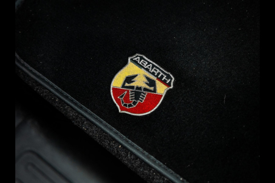 Fiat 500 1.4 T-Jet Abarth 595 Pista | Record Monza uitlaatsysteem | Carplay | Carbon |
