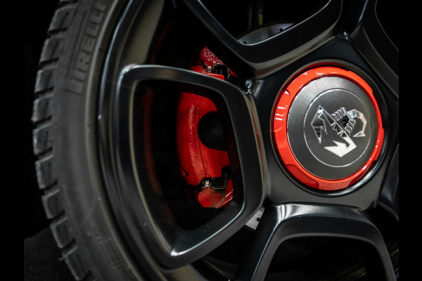Fiat 500 1.4 T-Jet Abarth 595 Pista | Record Monza uitlaatsysteem | Carplay | Carbon |