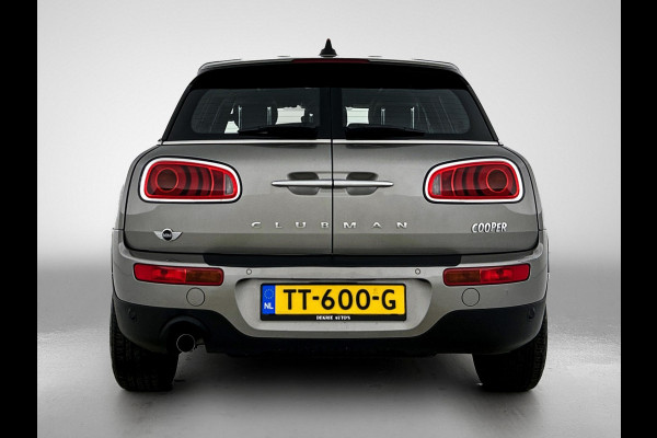 MINI Clubman 1.5 One Business Edition / Airco-ecc / Navigatie / Panorama schuifdak / Leder / Cruise-ctr. / Apk 10-2026