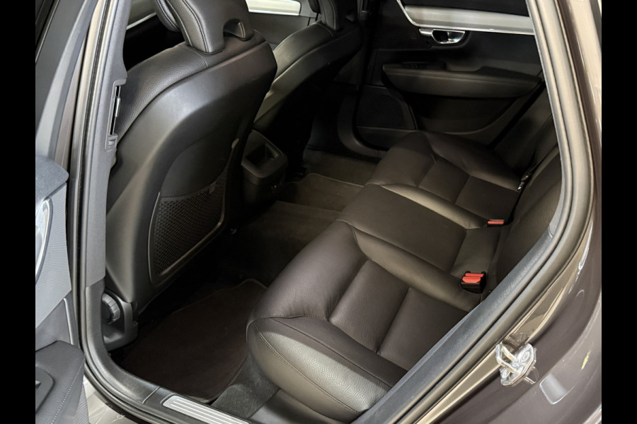 Volvo V90 2.0 B4 Momentum Business | Keyless | Trekhaak | Apple Carplay