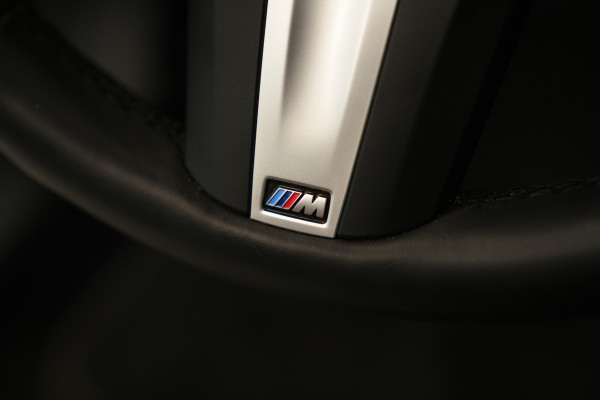 BMW 1-serie 118i Business Edition Plus Keyless Go PDC LED CArplay 24 Maanden garantie* (Vraag naar de voorwaarden)