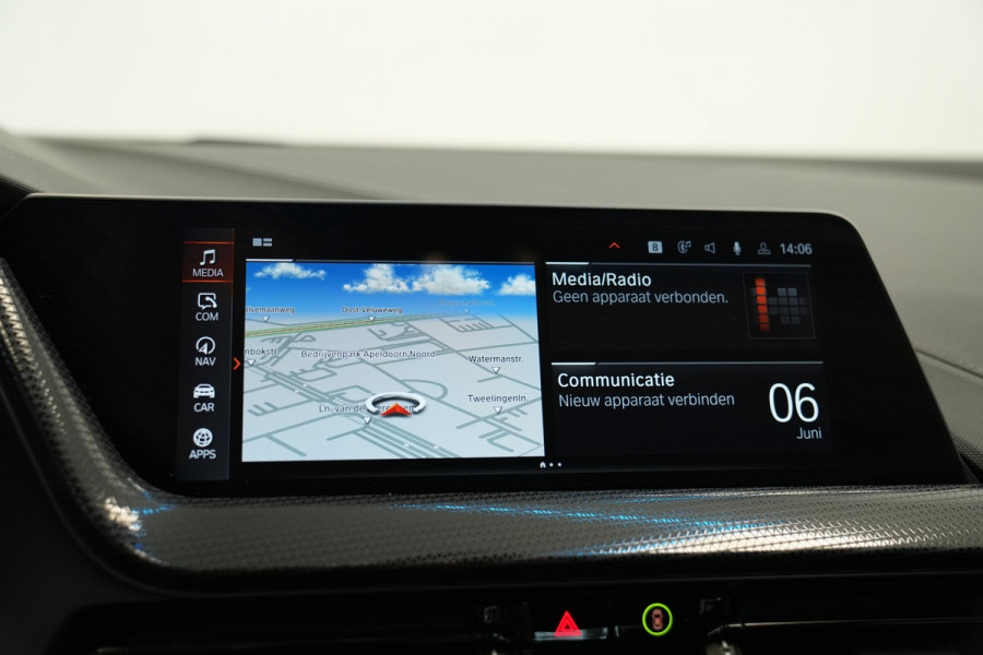 BMW 1-serie 118i Business Edition Plus Keyless Go PDC LED CArplay 24 Maanden garantie* (Vraag naar de voorwaarden)