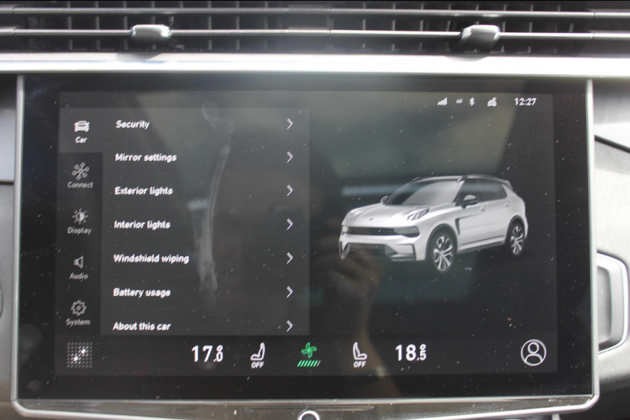 Lynk & Co 01 261PK Automaat Adaptieve Cruise Control / Elektrisch verstelbare voorstoelen / BLIS / Stoelverwarming / Climate Control / Parkeersensoren met 360 gradencamera / Regensensor