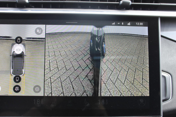 Lynk & Co 01 261PK Automaat Adaptieve Cruise Control / Elektrisch verstelbare voorstoelen / BLIS / Stoelverwarming / Climate Control / Parkeersensoren met 360 gradencamera / Regensensor