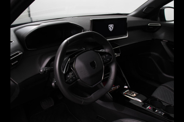 Peugeot e-2008 EV Allure 50 kWh Navigatie Apple Carplay/Android Auto Climate Control Led Parkeer sensoren Cruise Control Stoelverwarming