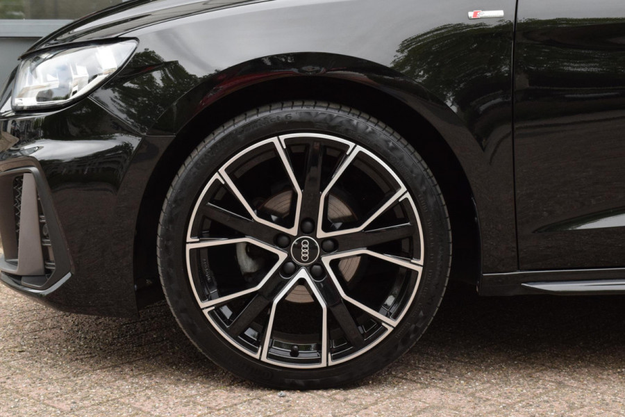 Audi A1 Sportback 25 TFSI|2x S-Line|18"|Carplay|PDC|Stoelverw.|