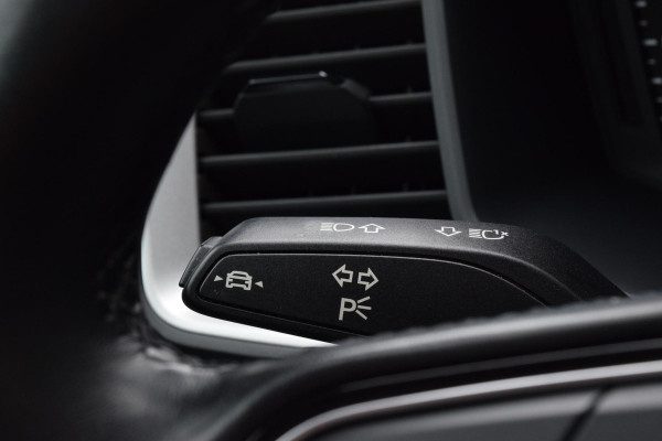 Audi A1 Sportback 25 TFSI|2x S-Line|18"|Carplay|PDC|Stoelverw.|