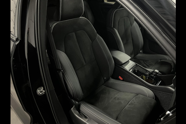 Volvo XC40 Single Motor Ultimate Adapt. cruise control | Open dak | 360 camera | Stoel-/stuurverwaming |  Harman & Kardon | Memory | Keyless | 20" wielen
