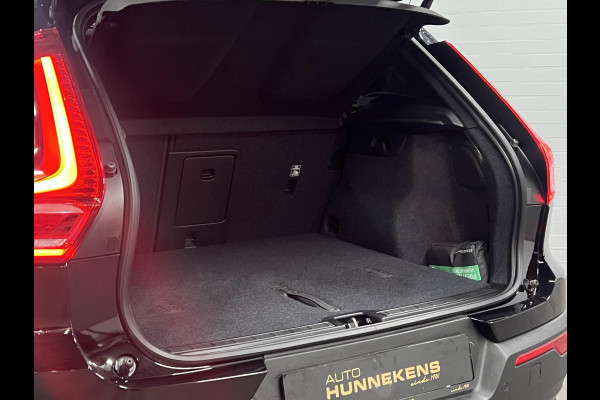 Volvo XC40 Single Motor Ultimate Adapt. cruise control | Open dak | 360 camera | Stoel-/stuurverwaming |  Harman & Kardon | Memory | Keyless | 20" wielen