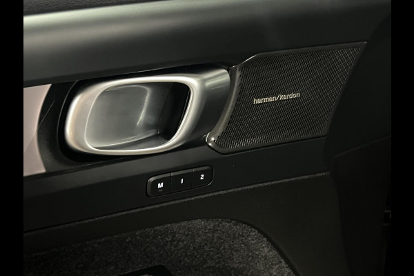 Volvo XC40 Single Motor Ultimate Adapt. cruise control | Open dak | 360 camera | Stoel-/stuurverwaming |  Harman & Kardon | Memory | Keyless | 20" wielen
