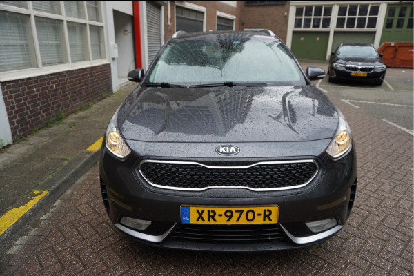Kia Niro 1.6 GDi Hybrid DynamicLine Aut6 | LEER/ stof | Cruise + Lane | Apple Carplay/ Android Auto | 4/26 dealer beurt gehad |