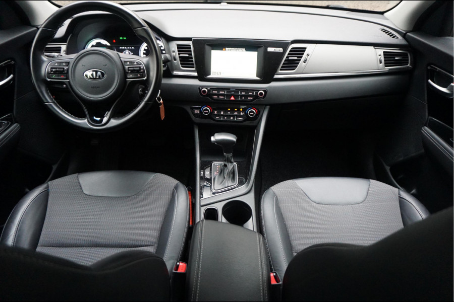 Kia Niro 1.6 GDi Hybrid DynamicLine Aut6 | LEER/ stof | Cruise + Lane | Apple Carplay/ Android Auto | 4/26 dealer beurt gehad |
