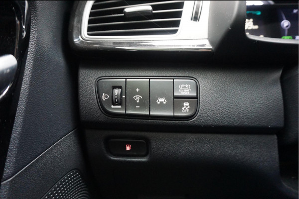 Kia Niro 1.6 GDi Hybrid DynamicLine Aut6 | LEER/ stof | Cruise + Lane | Apple Carplay/ Android Auto | 4/26 dealer beurt gehad |
