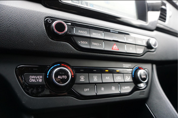 Kia Niro 1.6 GDi Hybrid DynamicLine Aut6 | LEER/ stof | Cruise + Lane | Apple Carplay/ Android Auto | 4/26 dealer beurt gehad |