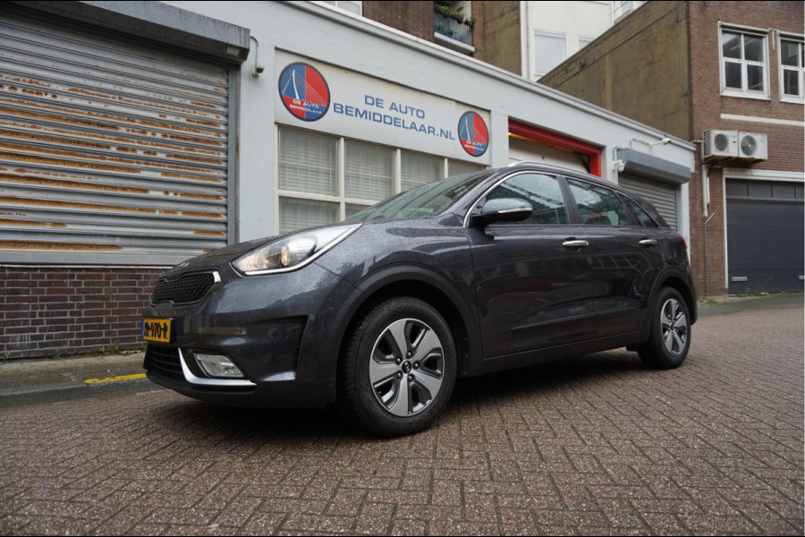 Kia Niro 1.6 GDi Hybrid DynamicLine Aut6 | LEER/ stof | Cruise + Lane | Apple Carplay/ Android Auto | 4/26 dealer beurt gehad |