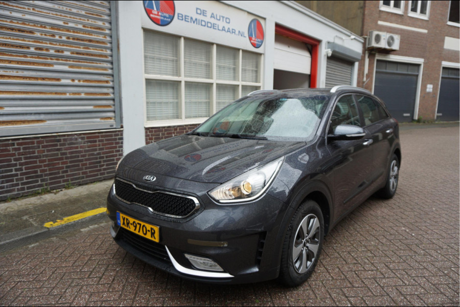 Kia Niro 1.6 GDi Hybrid DynamicLine Aut6 | LEER/ stof | Cruise + Lane | Apple Carplay/ Android Auto | 4/26 dealer beurt gehad |