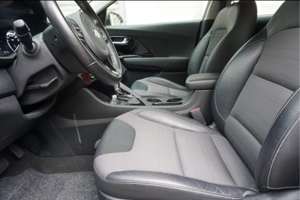 Kia Niro 1.6 GDi Hybrid DynamicLine Aut6 | LEER/ stof | Cruise + Lane | Apple Carplay/ Android Auto | 4/26 dealer beurt gehad |