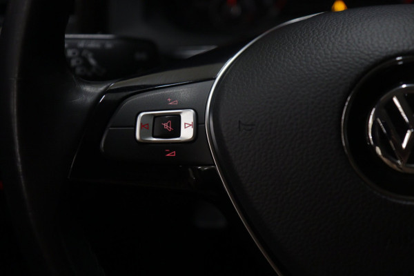 Volkswagen Polo 1.0 TSI CARPLAY/AUTOMAAT/PARKPILOT/AIRCO/VOL