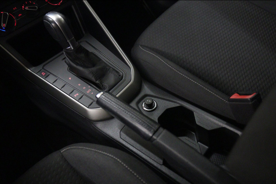 Volkswagen Polo 1.0 TSI CARPLAY/AUTOMAAT/PARKPILOT/AIRCO/VOL