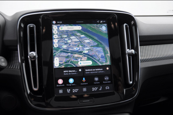 Volvo EX40 252PK Automaat Single Motor Extended Range Plus Panoramadak / Apple Carplay / Android Auto / Harman kardon audio / Adaptive cruise control / Pilot assist / Lichtmetalen velgen /