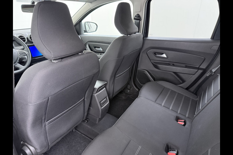 Dacia Duster 1.3TCe 131PK Prestige Trekhaak Navi Camera Apple Carplay Android Auto Ecc Bluetooth Cruise Control Pdc Dodehoek Signalering Isofix Privacy Glas Sidesteps Lmv ESP 1.500KG Trekgewicht Origineel Nederlandse Auto