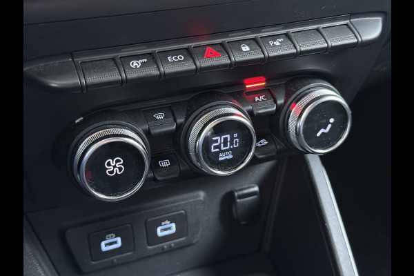 Dacia Duster 1.3TCe 131PK Prestige Trekhaak Navi Camera Apple Carplay Android Auto Ecc Bluetooth Cruise Control Pdc Dodehoek Signalering Isofix Privacy Glas Sidesteps Lmv ESP 1.500KG Trekgewicht Origineel Nederlandse Auto