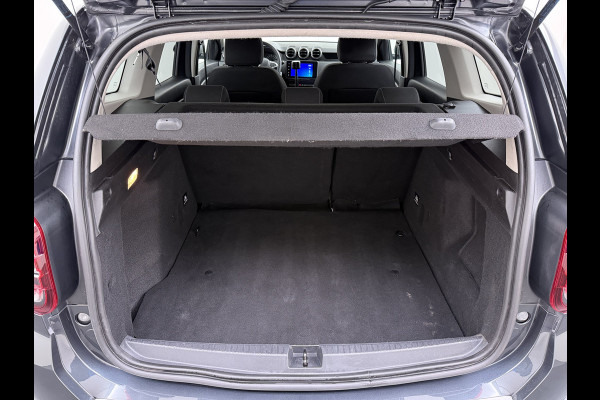Dacia Duster 1.3TCe 131PK Prestige Trekhaak Navi Camera Apple Carplay Android Auto Ecc Bluetooth Cruise Control Pdc Dodehoek Signalering Isofix Privacy Glas Sidesteps Lmv ESP 1.500KG Trekgewicht Origineel Nederlandse Auto