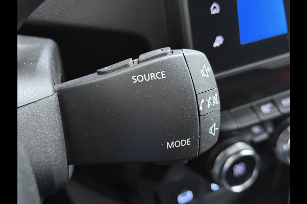 Dacia Duster 1.3TCe 131PK Prestige Trekhaak Navi Camera Apple Carplay Android Auto Ecc Bluetooth Cruise Control Pdc Dodehoek Signalering Isofix Privacy Glas Sidesteps Lmv ESP 1.500KG Trekgewicht Origineel Nederlandse Auto