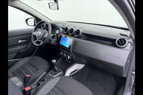 Dacia Duster 1.3TCe 131PK Prestige Trekhaak Navi Camera Apple Carplay Android Auto Ecc Bluetooth Cruise Control Pdc Dodehoek Signalering Isofix Privacy Glas Sidesteps Lmv ESP 1.500KG Trekgewicht Origineel Nederlandse Auto